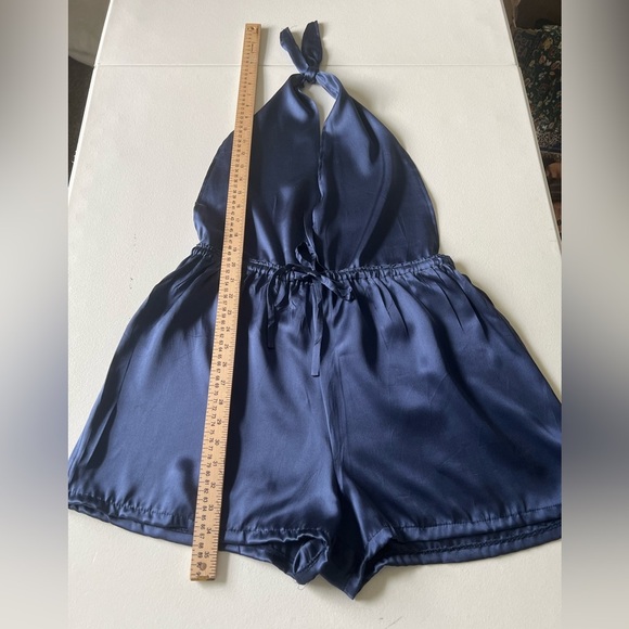 GARNET  HILL Navy blue romper with open back 100% SILK M NWOT - Picture 4 of 7